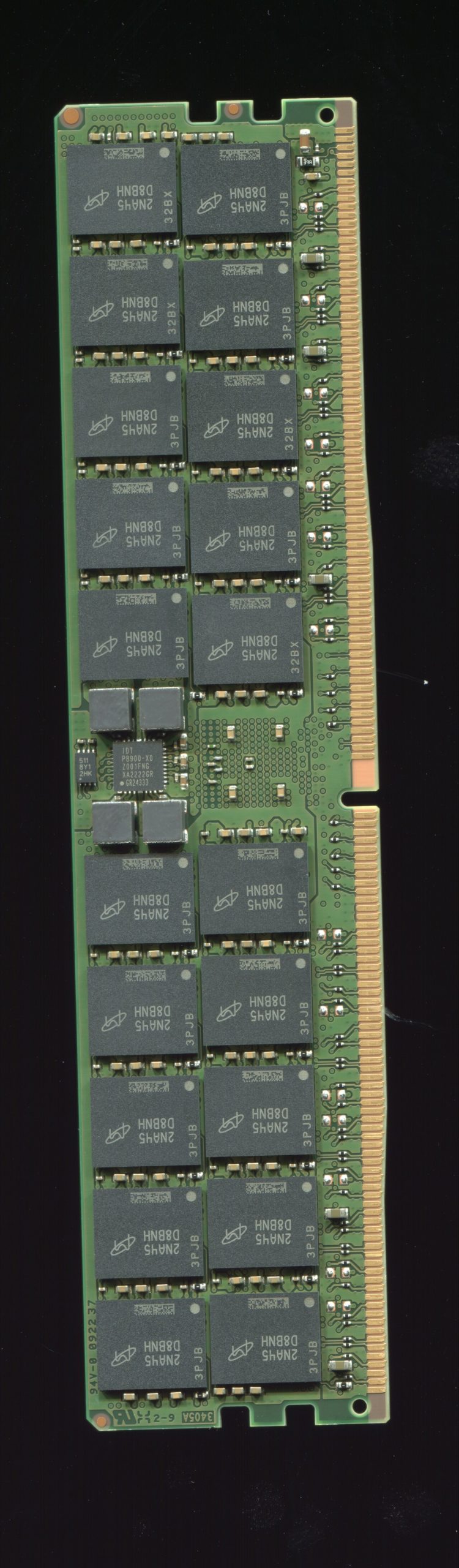 마이크론 DDR5 메모리 모듈